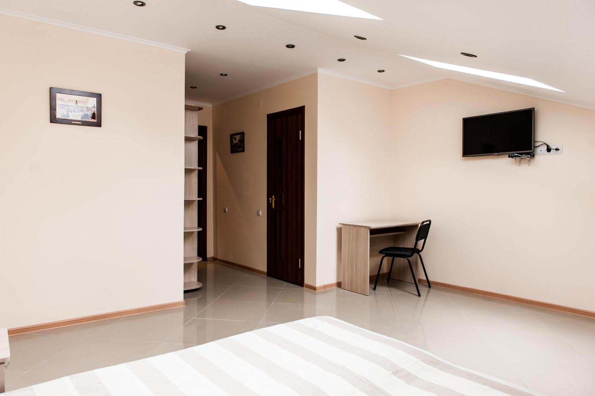 Minihotel Freedom Lviv Bagian luar foto